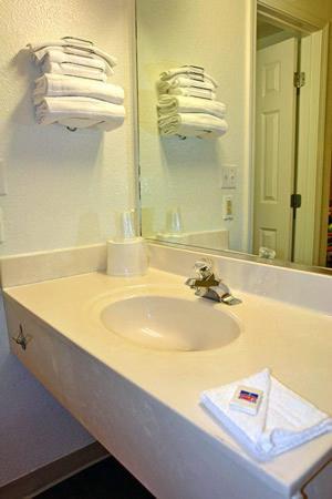 Motel 6-Portland, Or - Грешем Номер фото