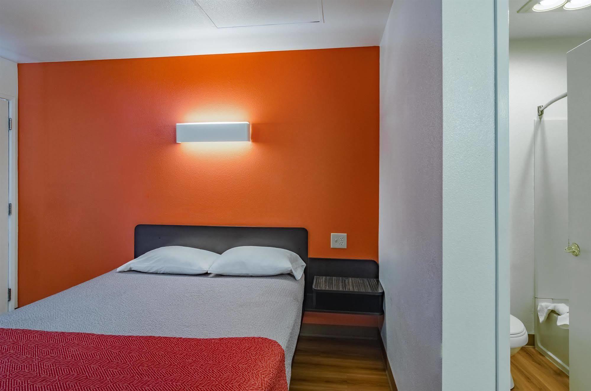 Motel 6-Portland, Or - Грешем Екстер'єр фото