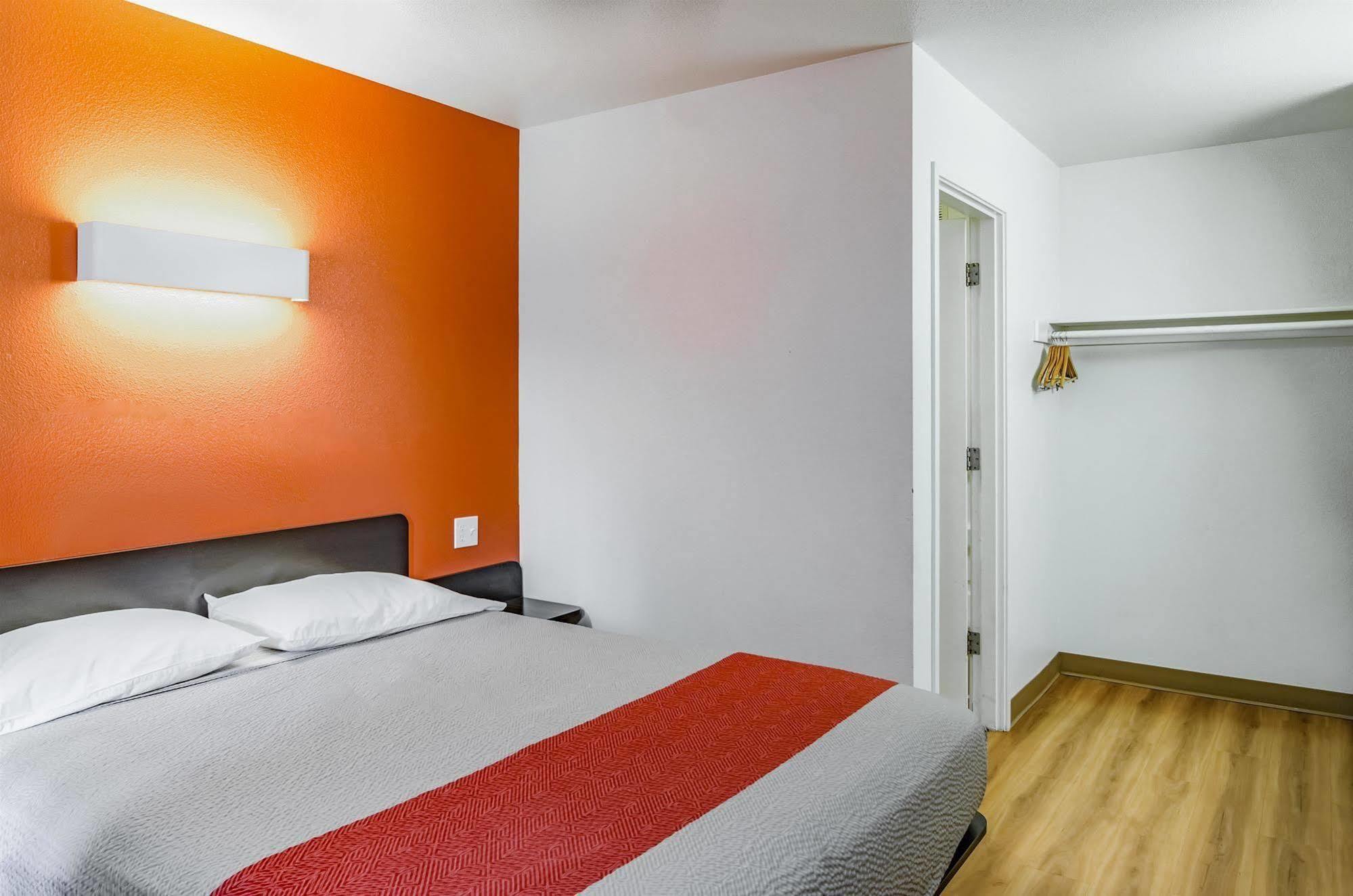 Motel 6-Portland, Or - Грешем Екстер'єр фото